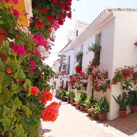 I Am La Posada Hotel And Apartment Бенальмадена Экстерьер фото